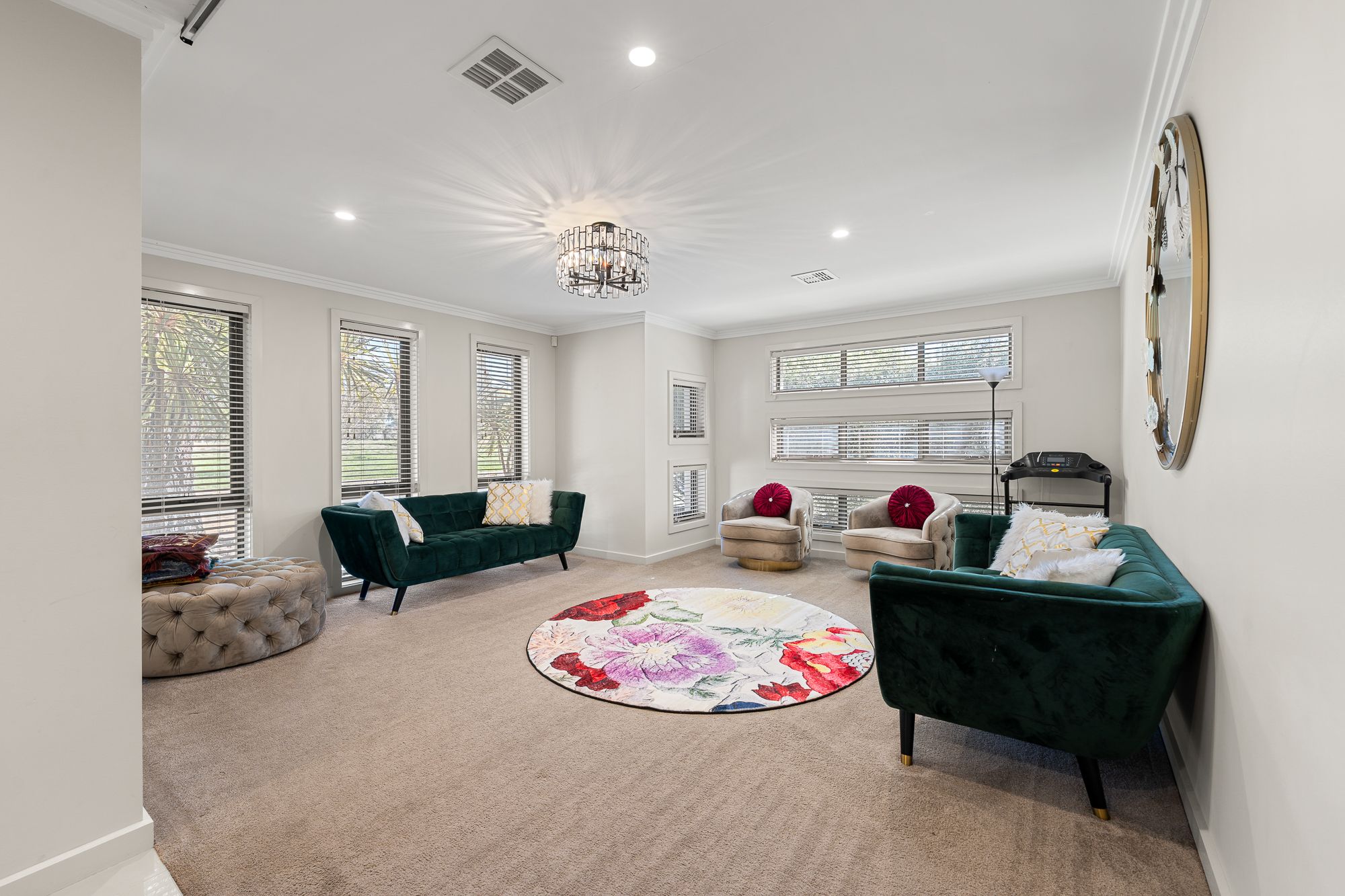 27 Judith Wright Street, Franklin, photo 3