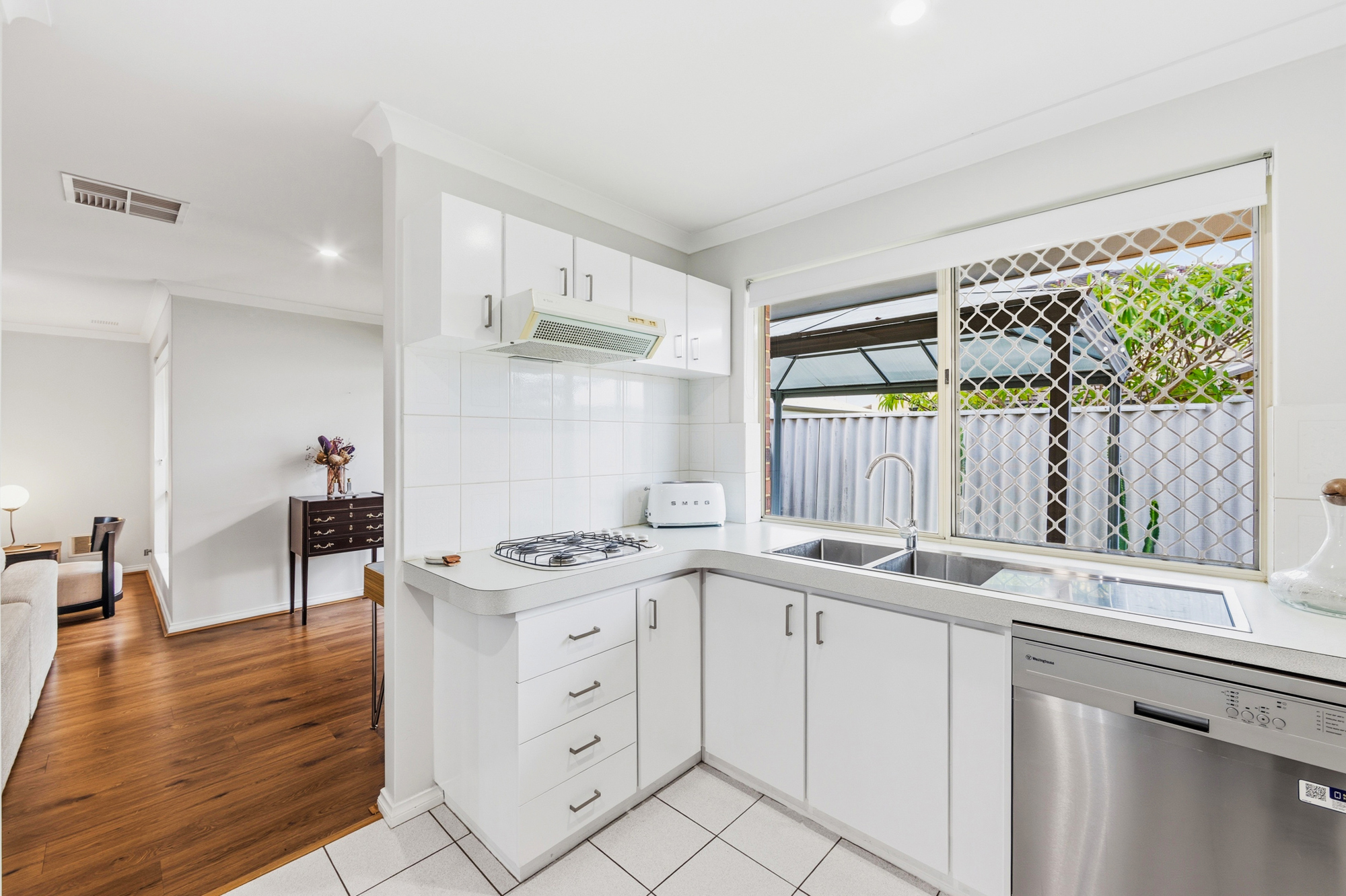 3 146 Shakespeare Ave Yokine WA 6060