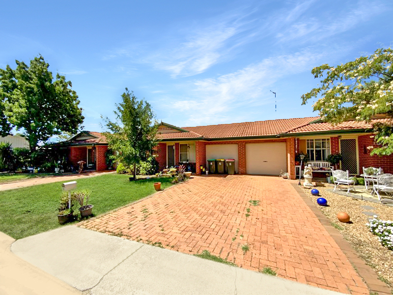 23 Queen Street, FORBES NSW 2871