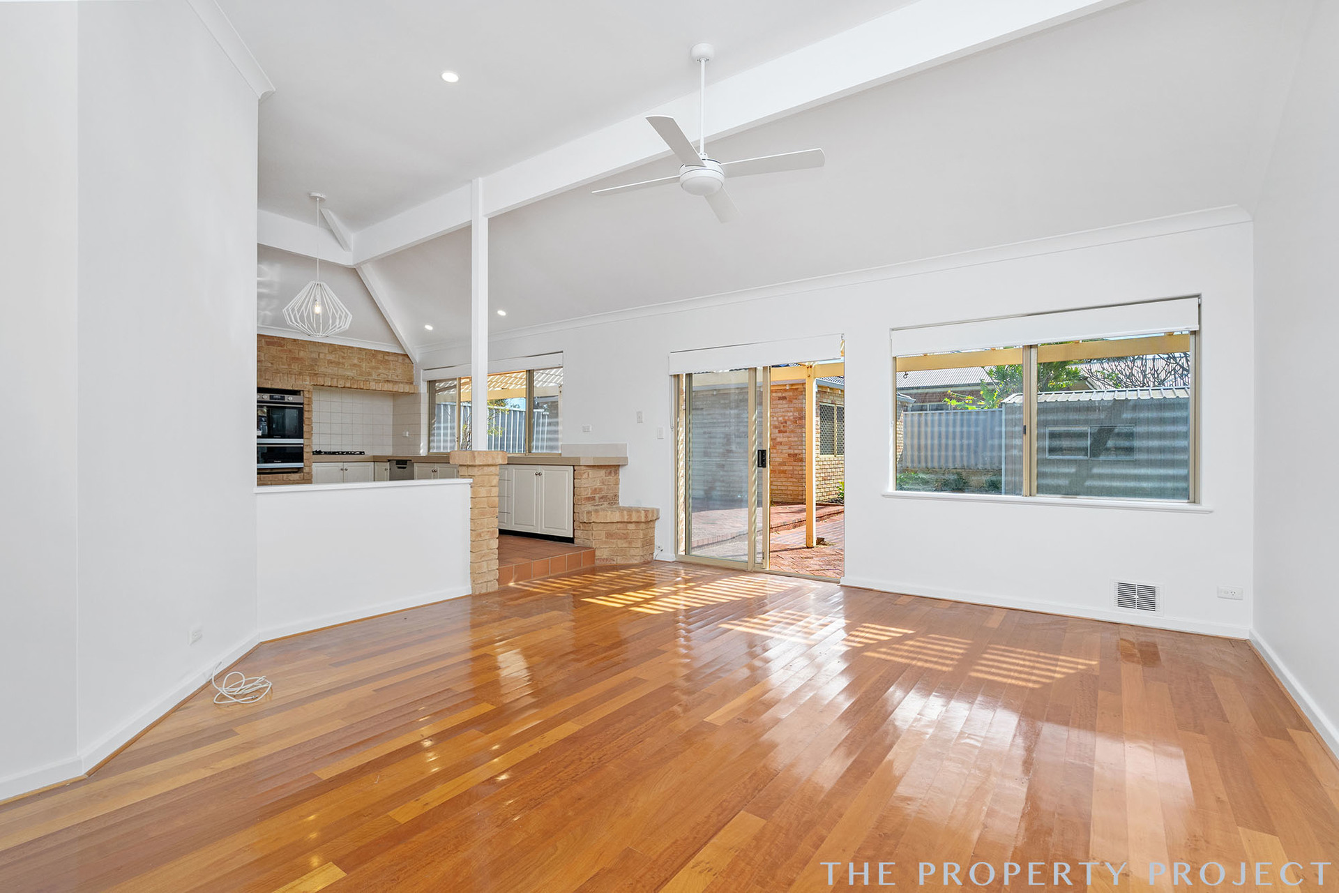 6 Parwich Rise Carine WA 6020