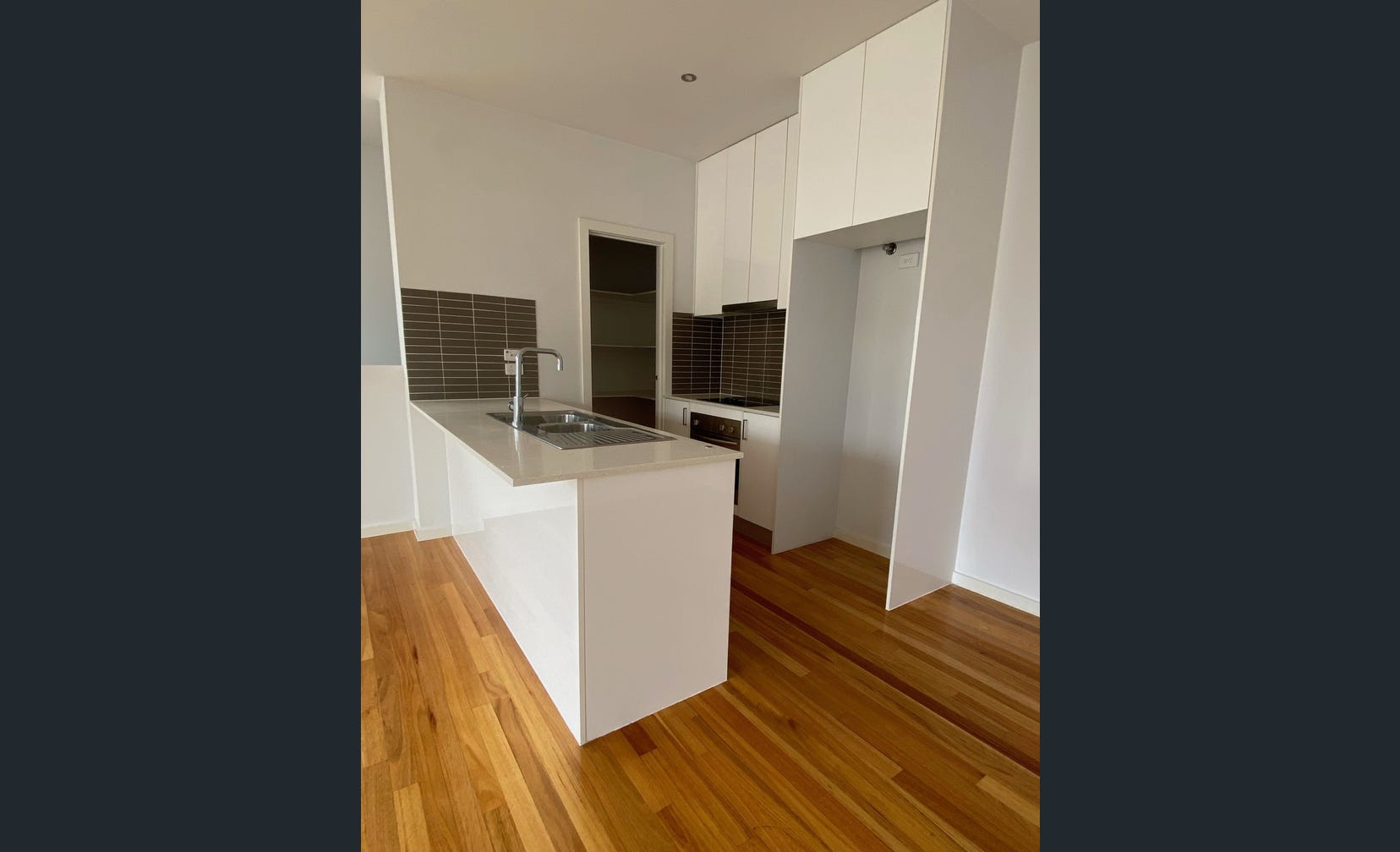 105 / 305 Buckley Street, ABERFELDIE VIC 3040