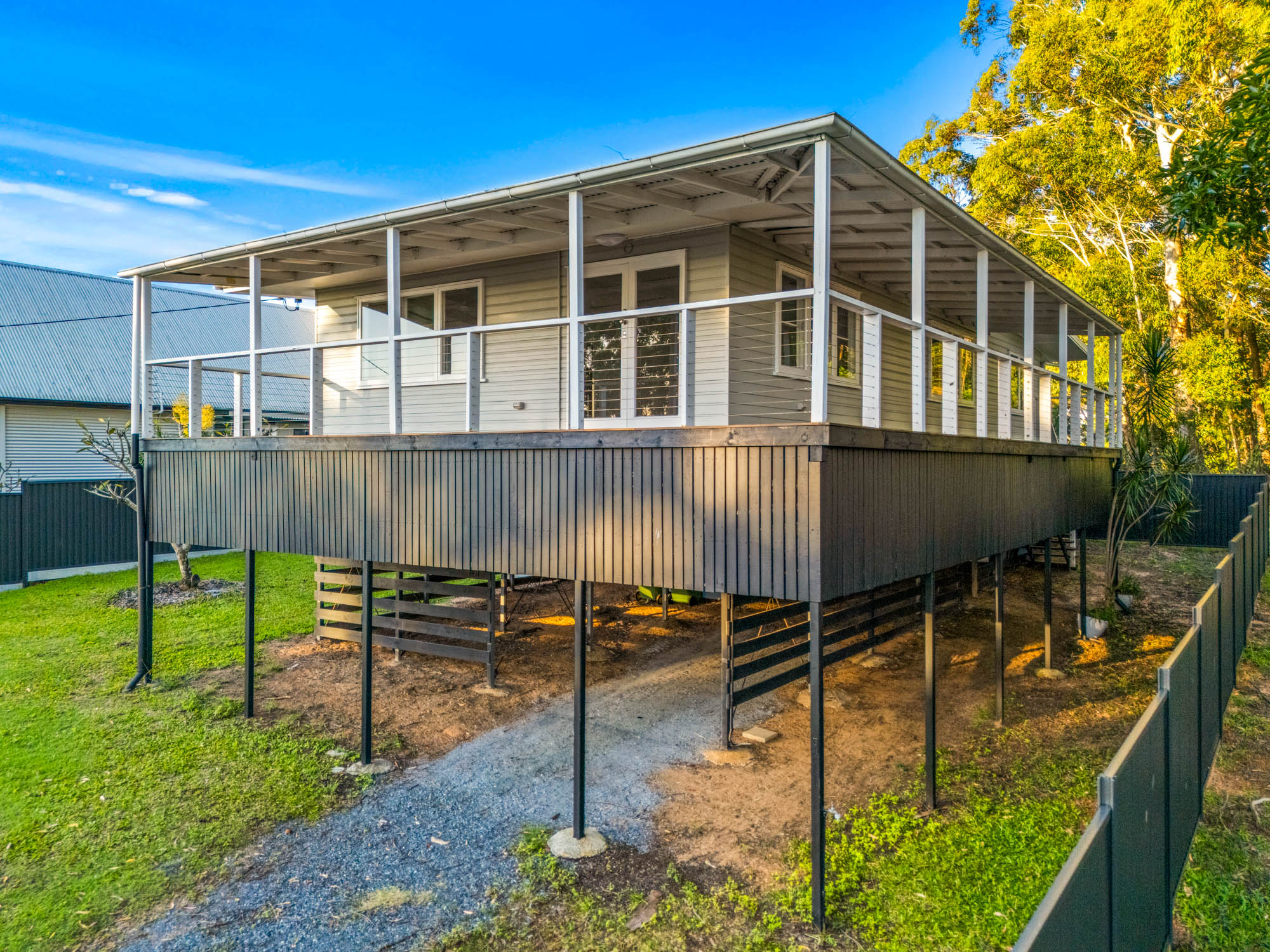 51 Deenya Street, RUSSELL ISLAND QLD 4184