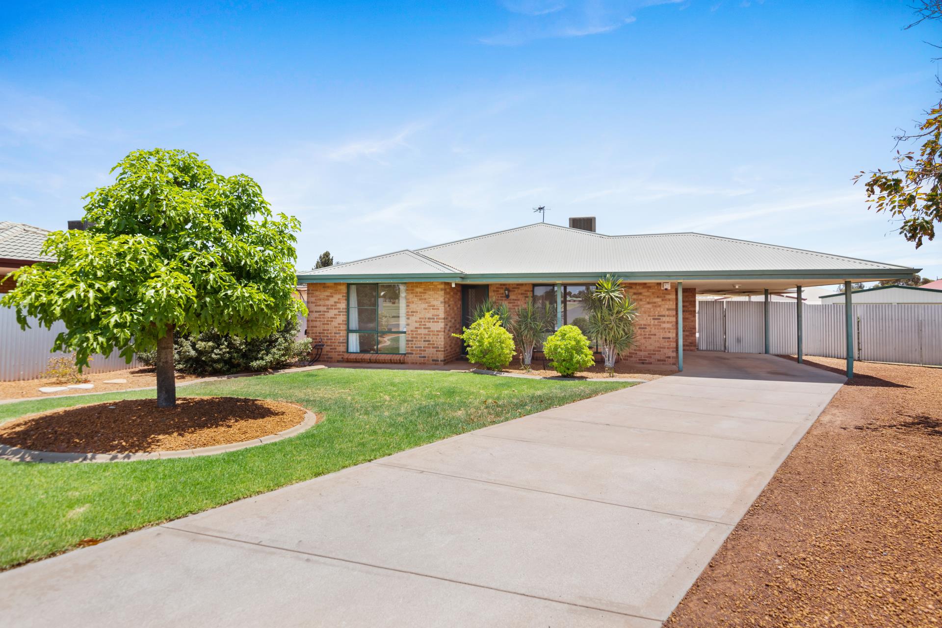 4 Mosconi Circle, SOMERVILLE WA 6430