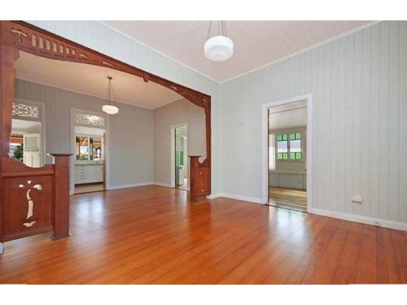 60 Norris Street, HERMIT PARK QLD 4812