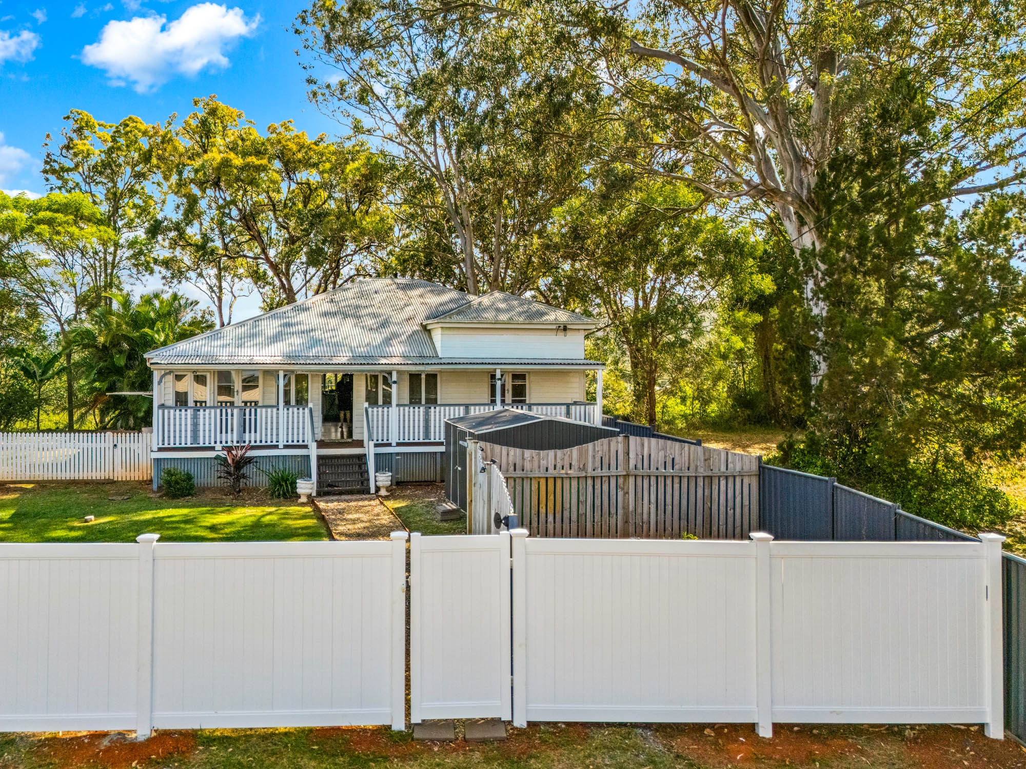 49 Patterson Street, RUSSELL ISLAND QLD 4184