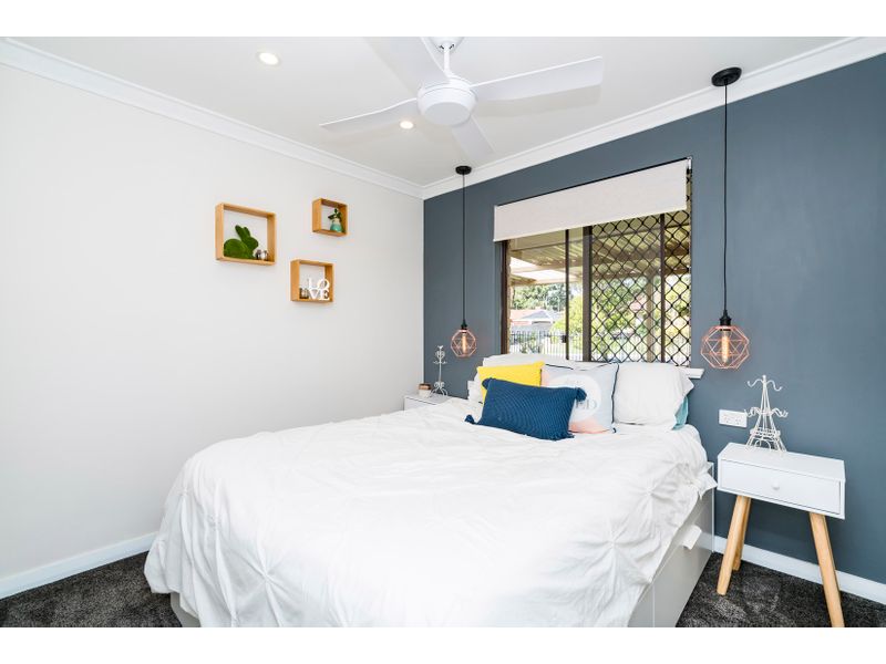 3A Charing Crescent Marangaroo WA 6064