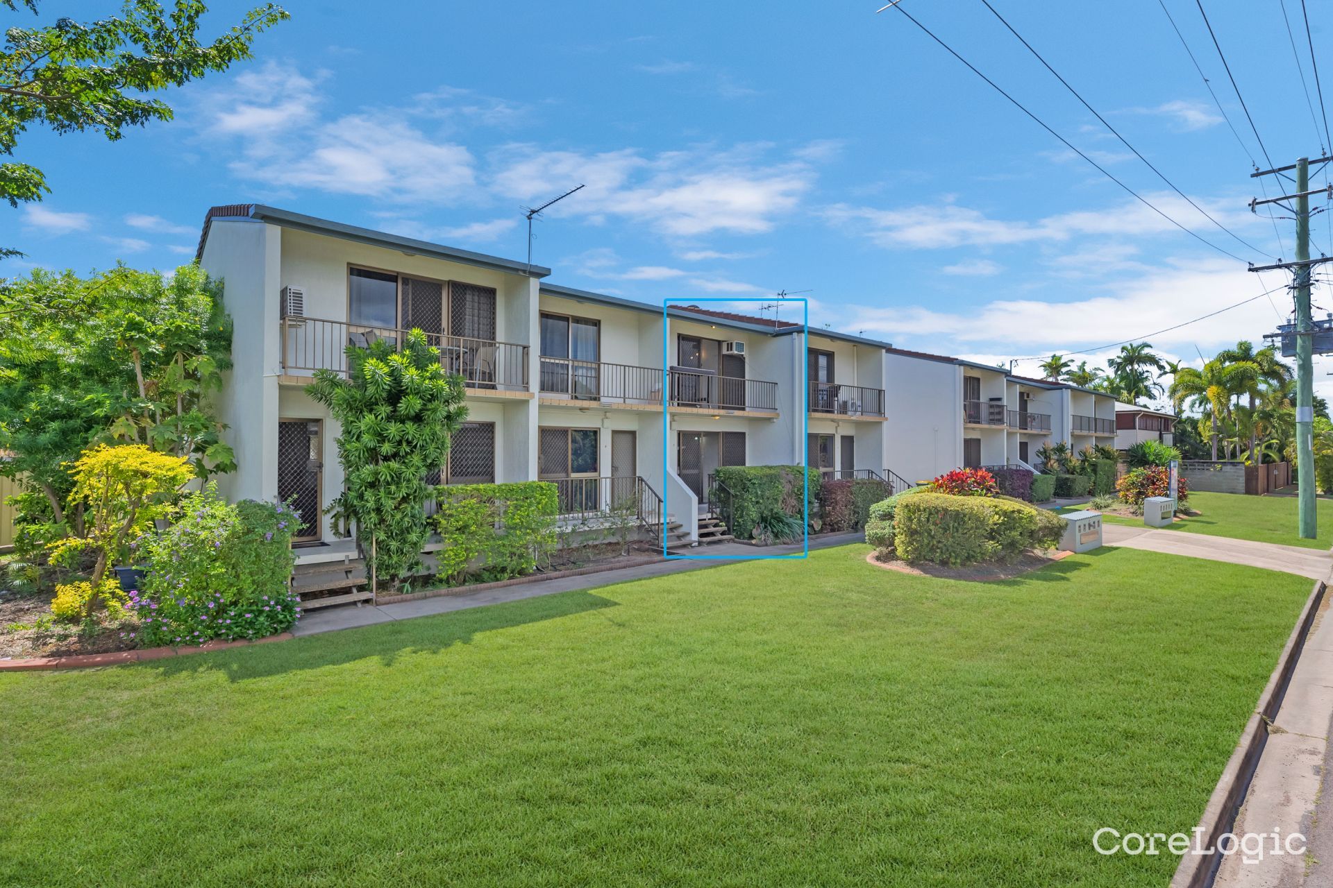 3 / 25 Roberts St, HERMIT PARK QLD 4812