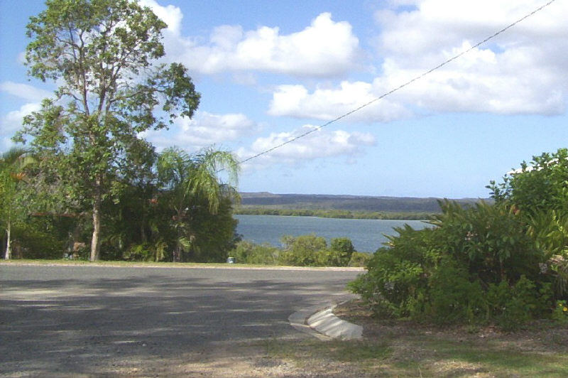 21 Tenanne Street, RUSSELL ISLAND QLD 4184