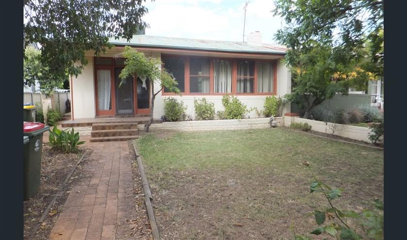 15 Grenfell Street, FORBES NSW 2871