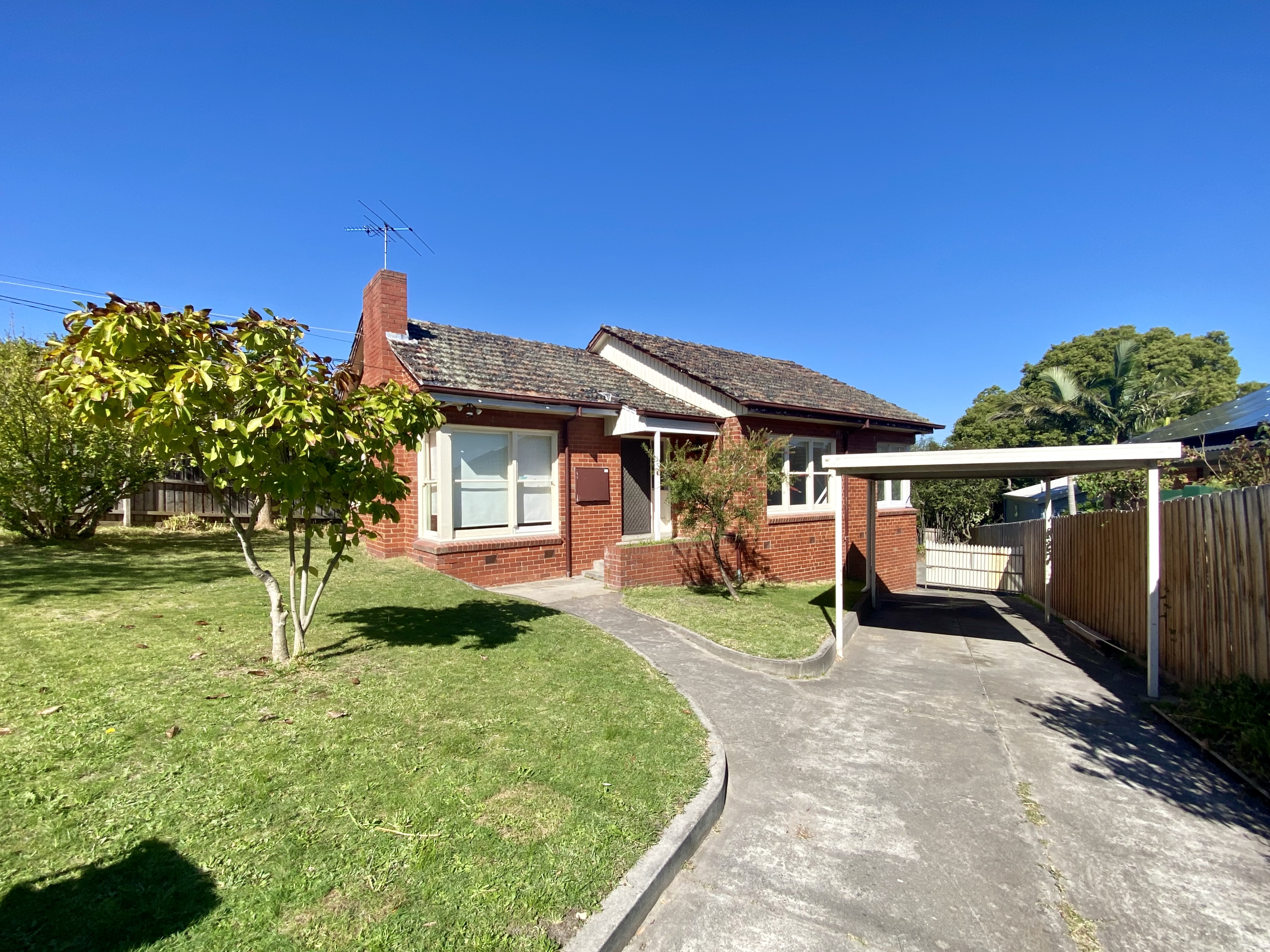 14 Maroondah Road, ASHWOOD VIC 3147