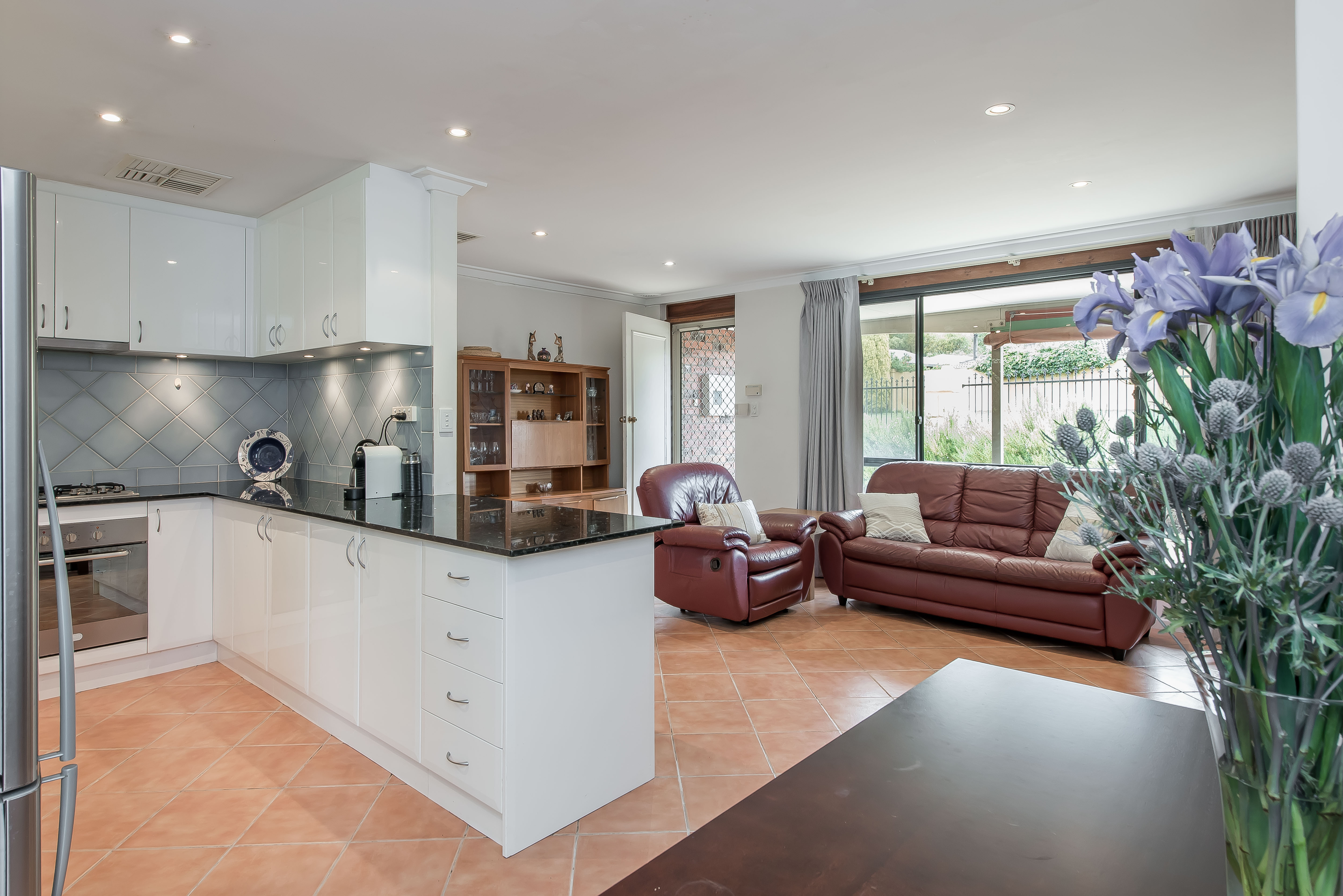 4 Cawarra Crescent Craigie WA 6025