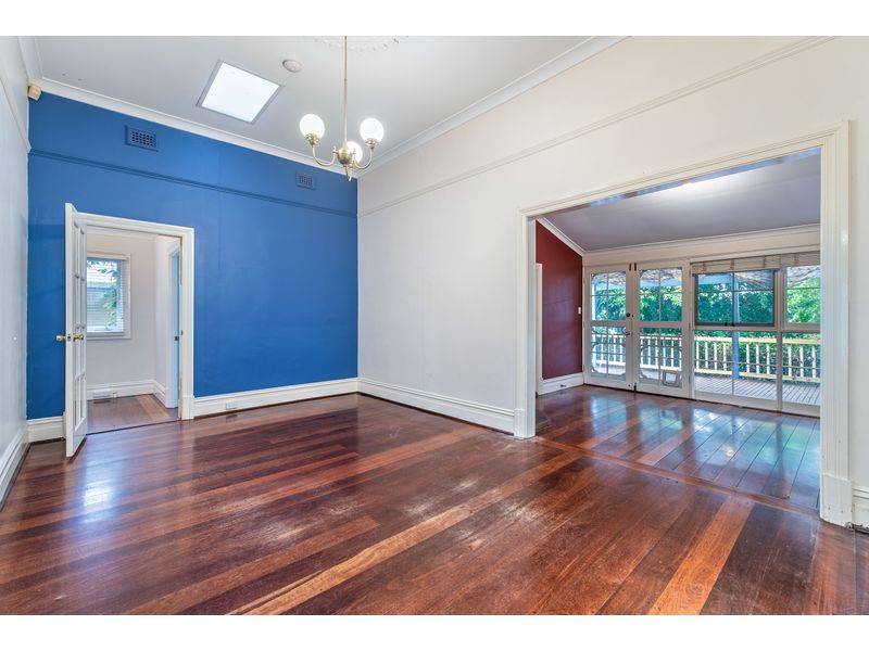 96 Archdeacon Street Nedlands WA 6009