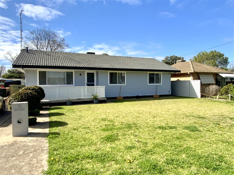 11 Facey Street, FORBES NSW 2871