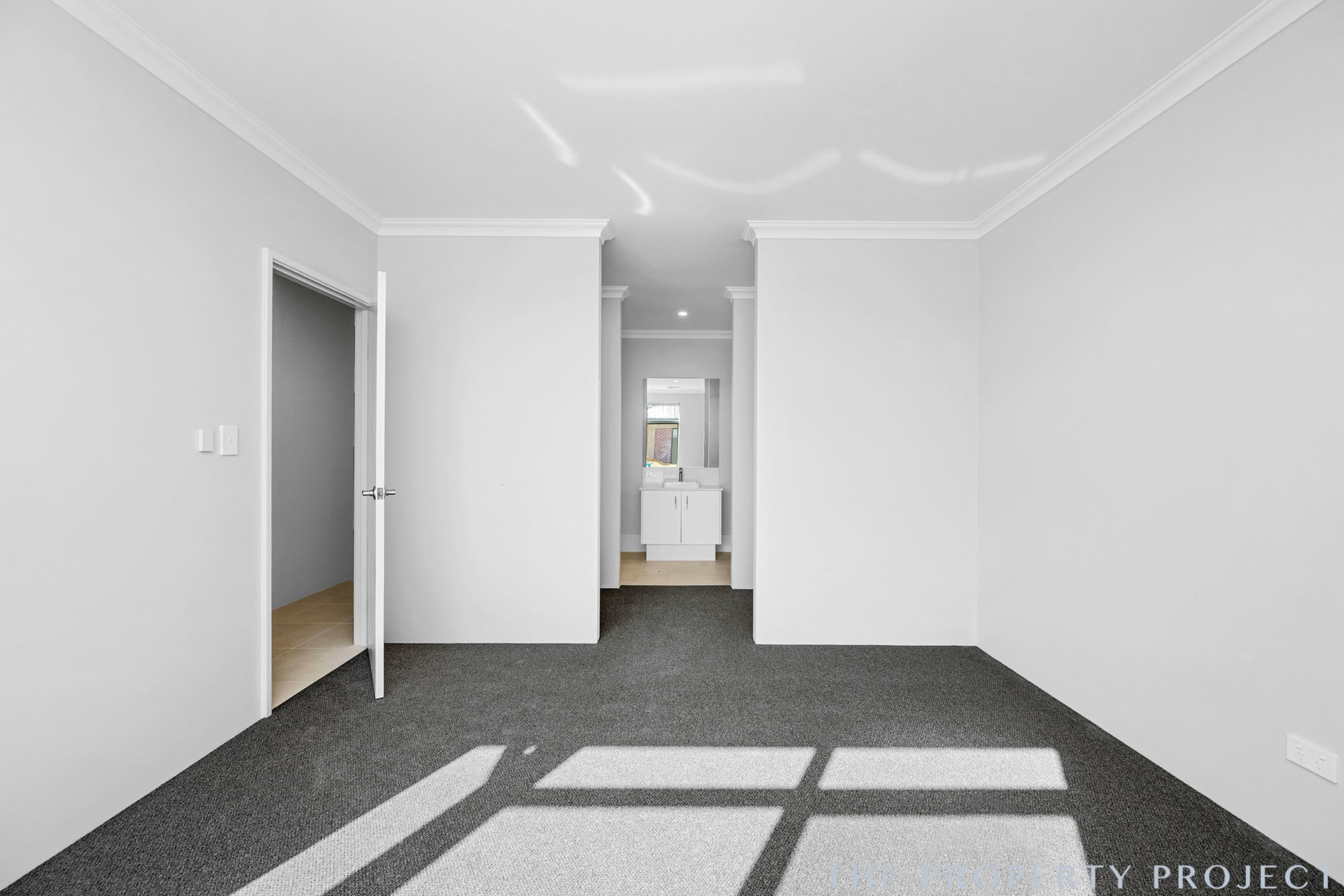 8 Mulgrave Street Hilbert WA 6112