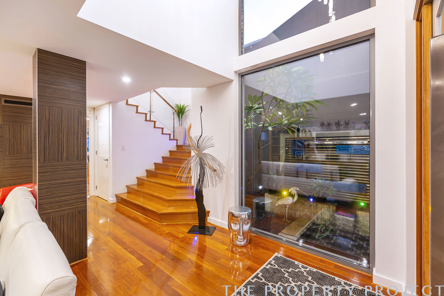 23 Tweeddale Road Applecross WA 6153