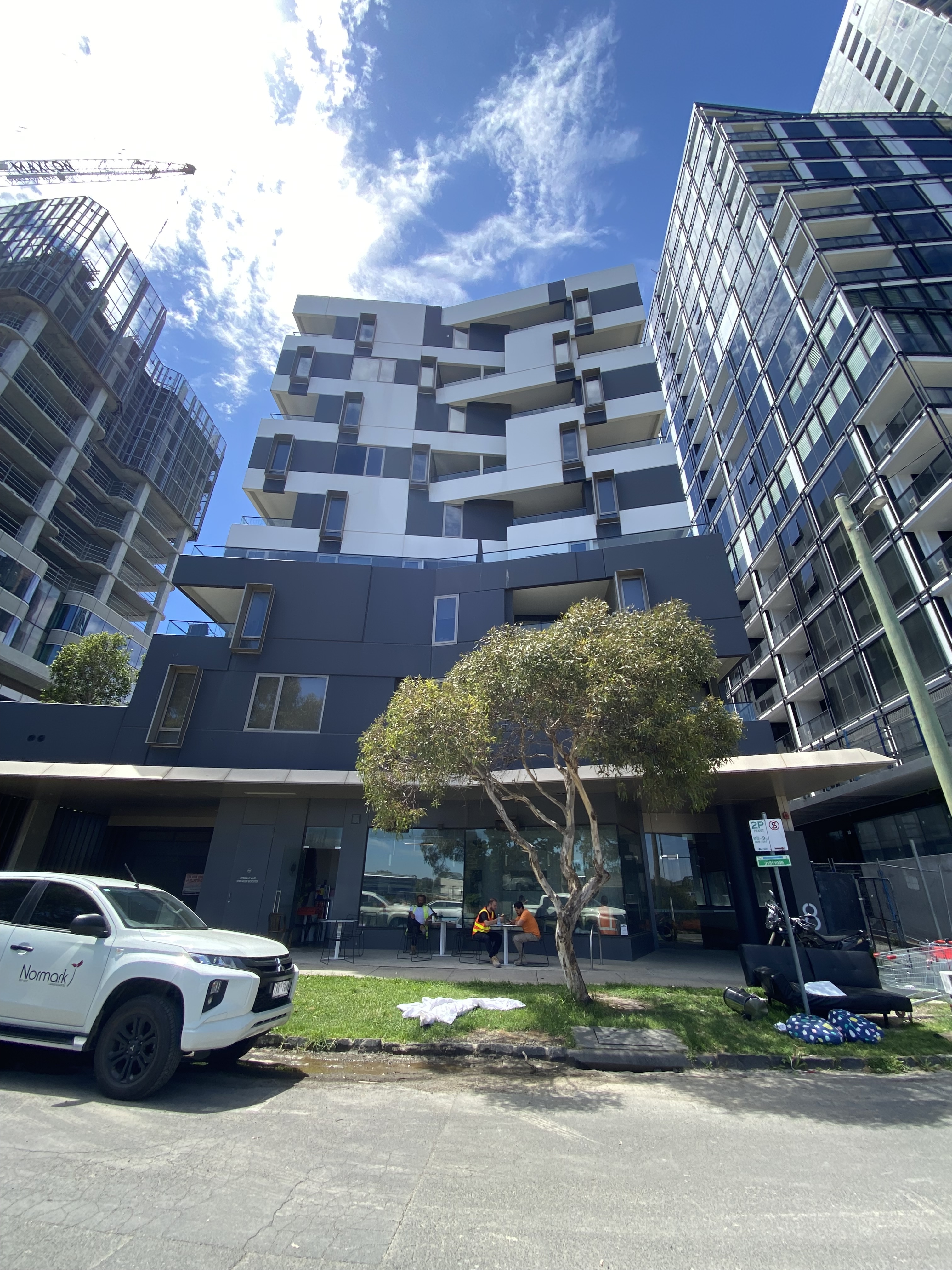 203 / 8 Wellington Rd, BOX HILL VIC 3128
