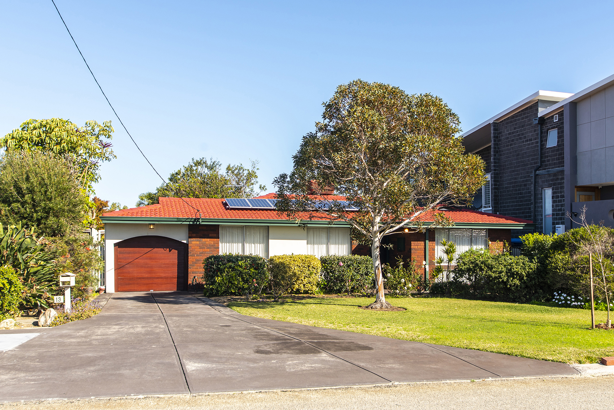 13 Laurence Road Innaloo WA 6018