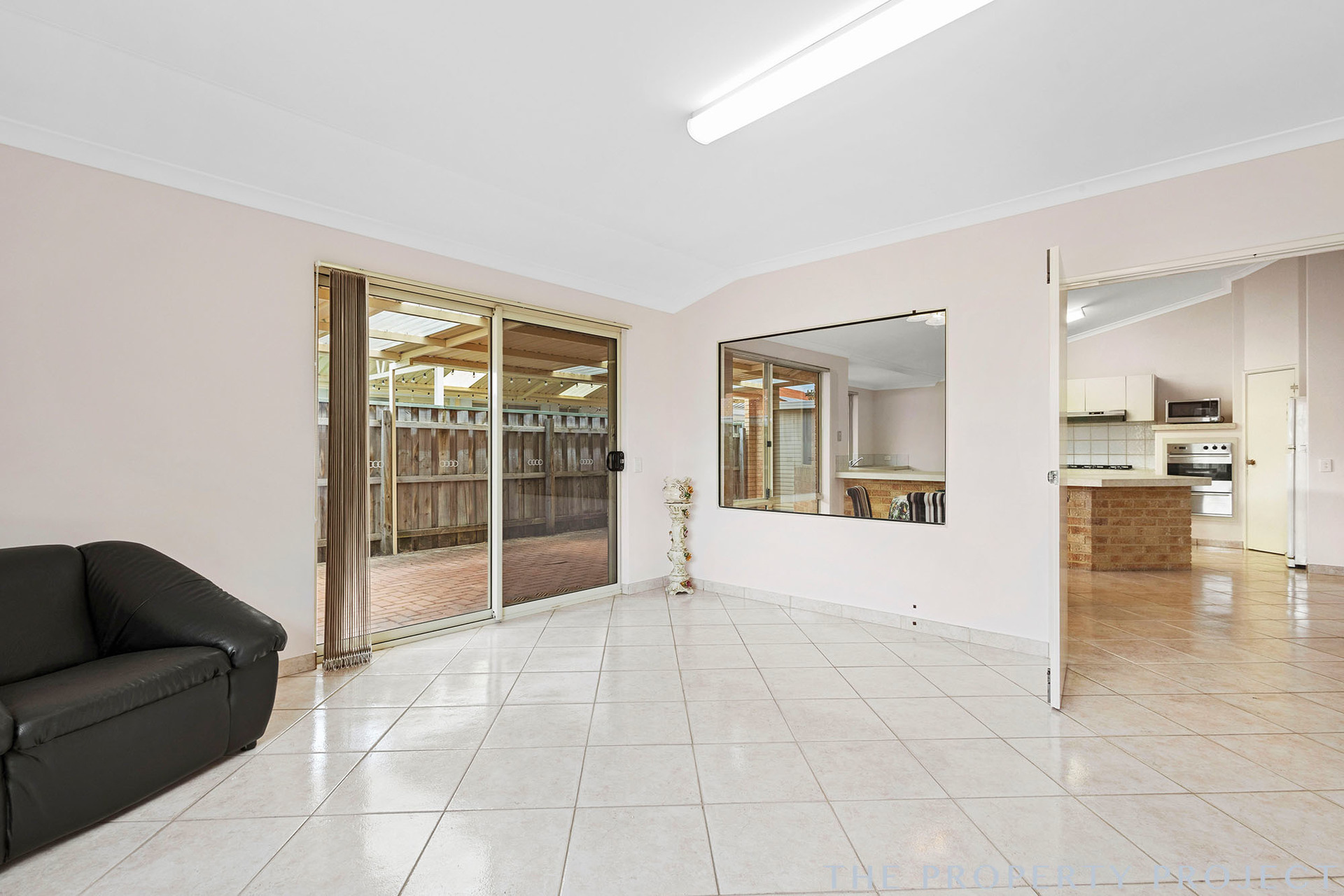 54 Woodhouse Circuit Canning Vale WA 6155