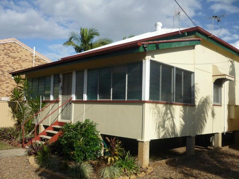 34 Ackers Street, HERMIT PARK QLD 4812