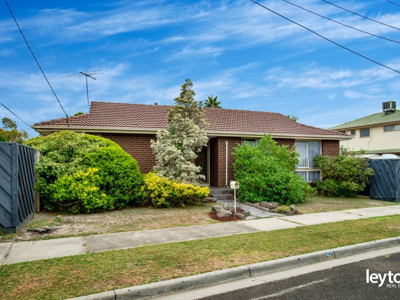 43 Darren Road, KEYSBOROUGH VIC 3173