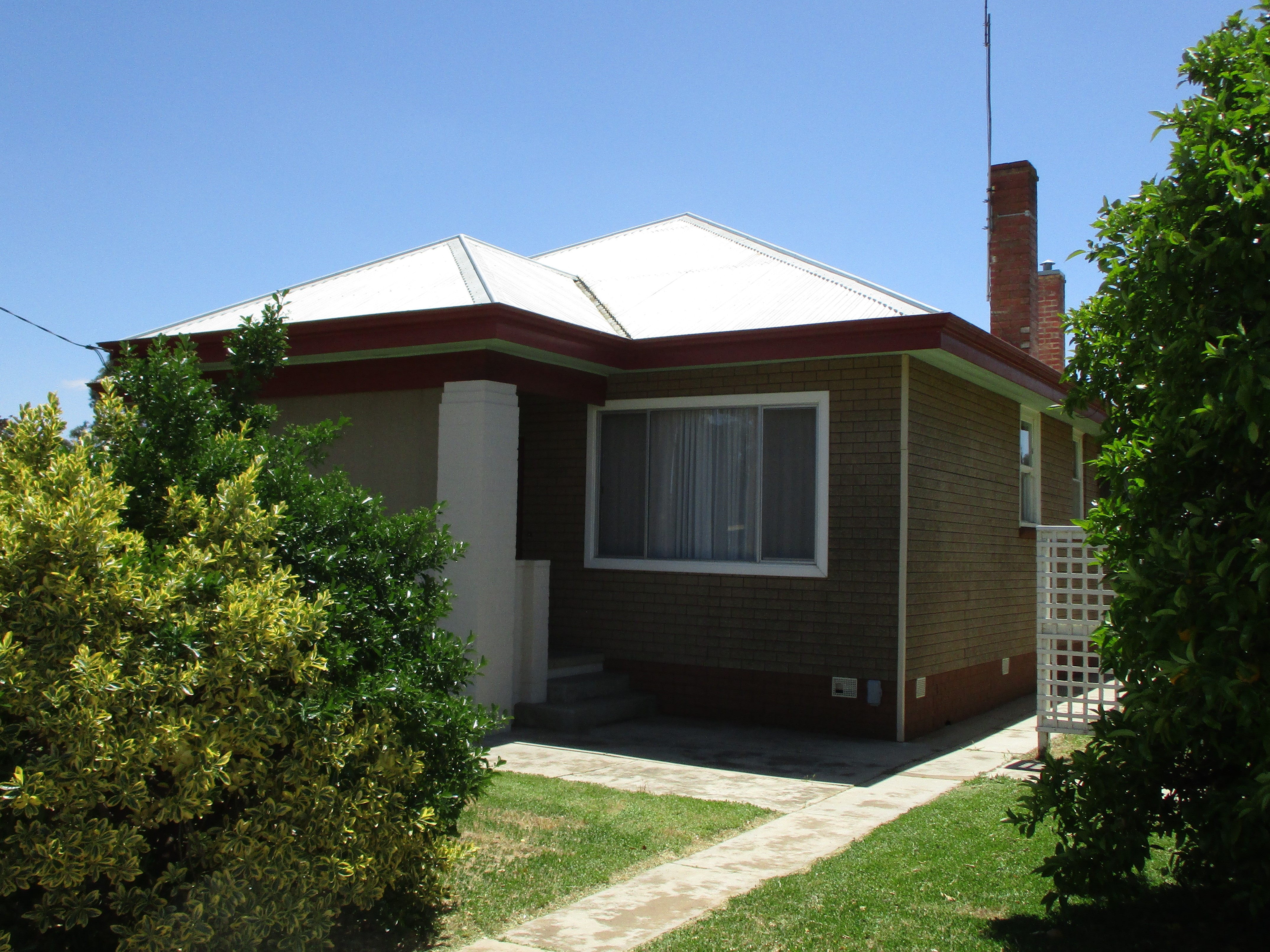 139 HIGH STREET, CHARLTON VIC 3525