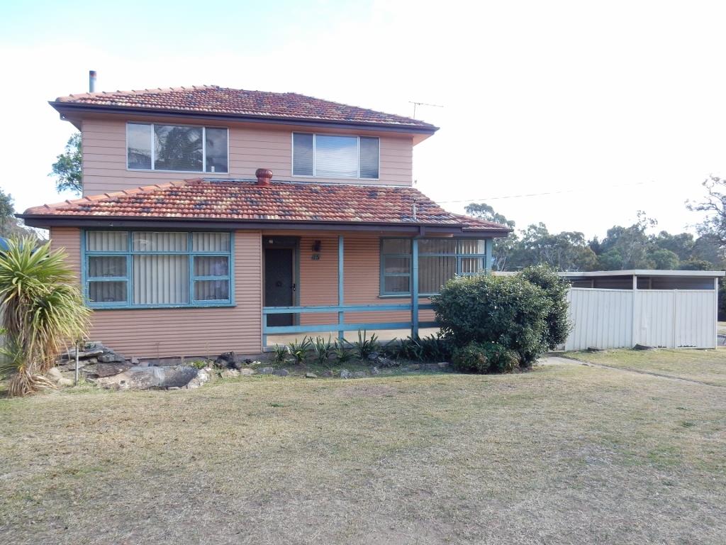 15 Angle Road, LEUMEAH NSW 2560