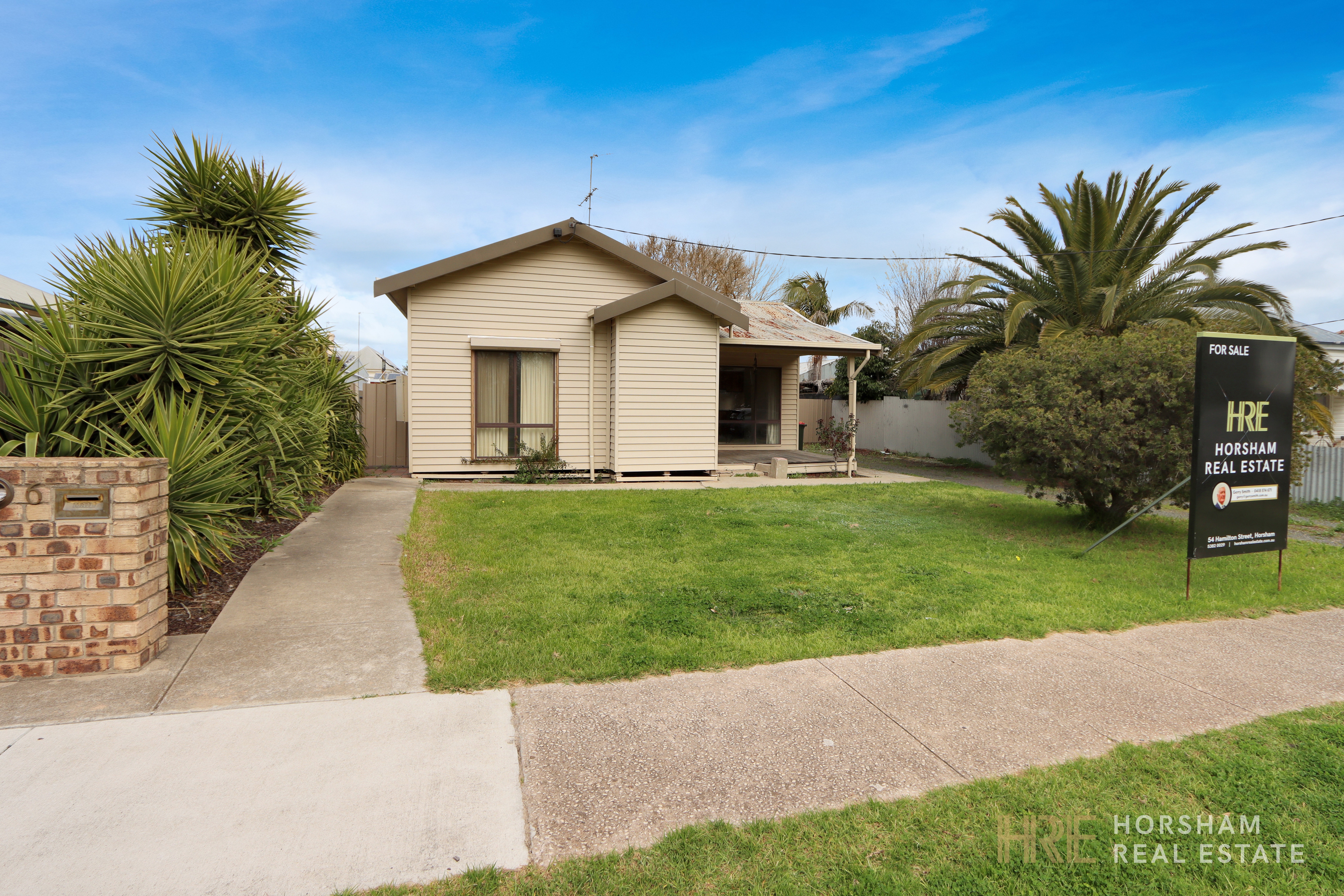 6 Railway Avenue, HORSHAM VIC 3400