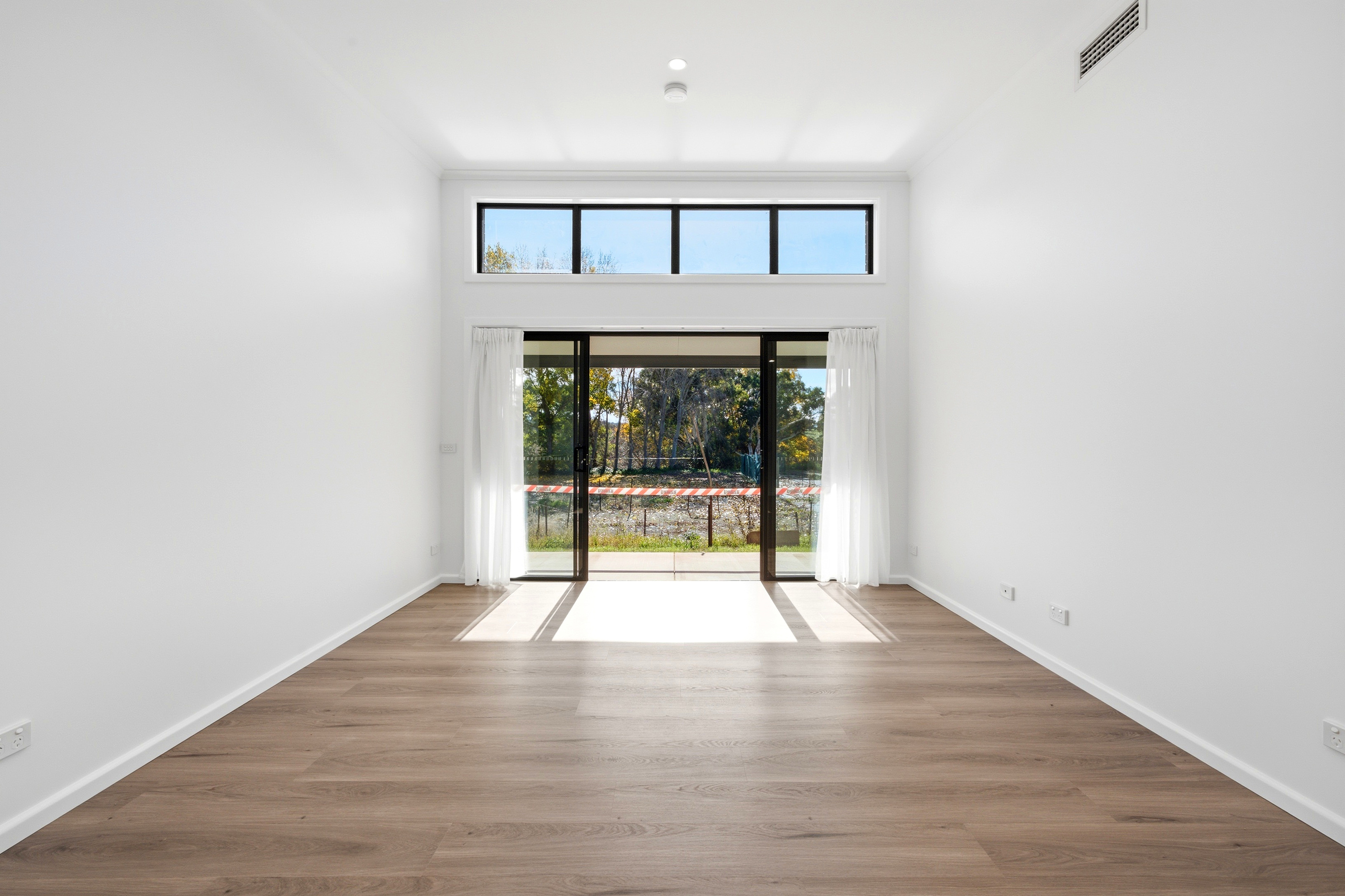 30 George Street, Oaks Estate, photo 5