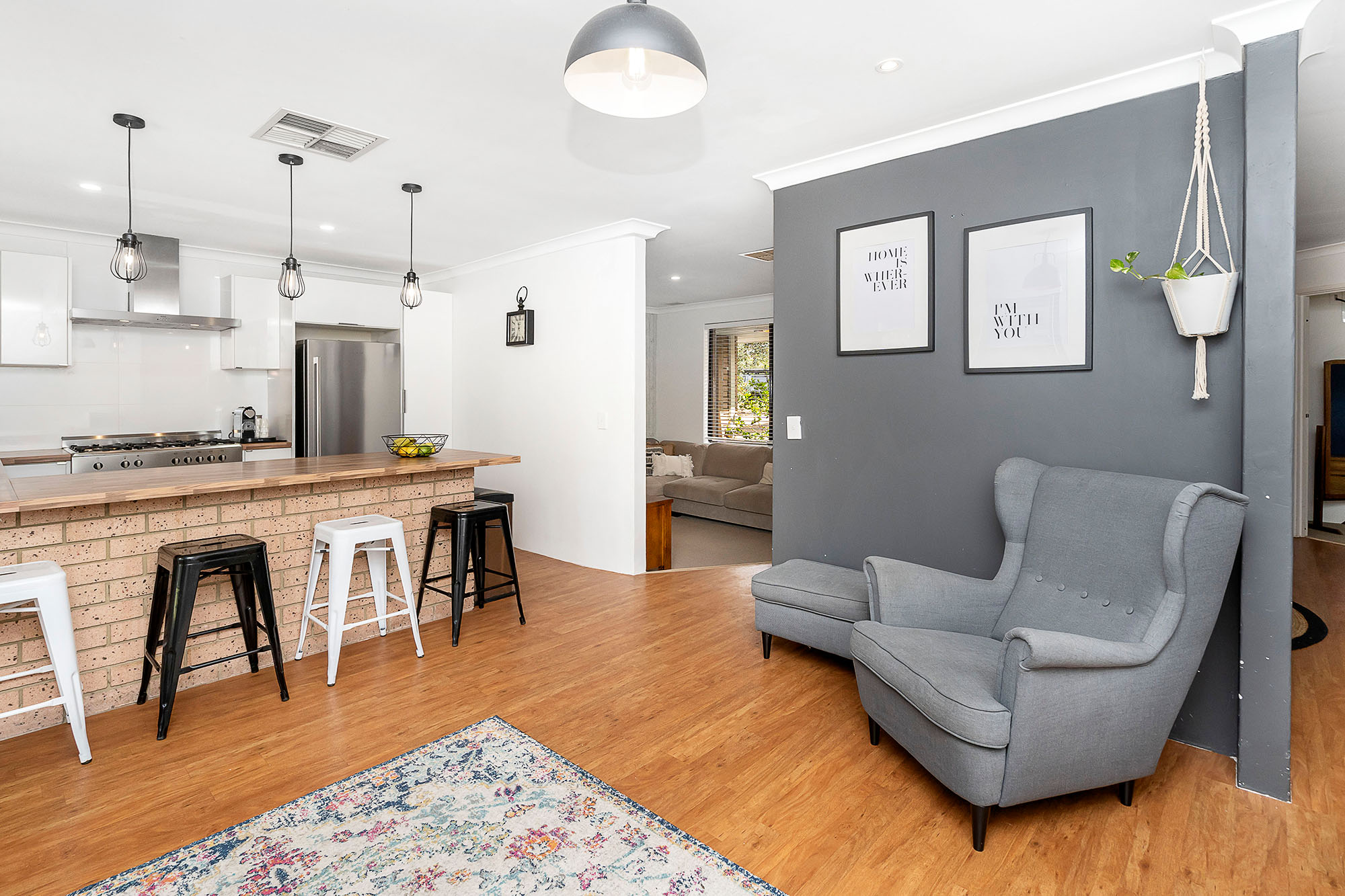 7 Adelaide Circle Craigie WA 6025