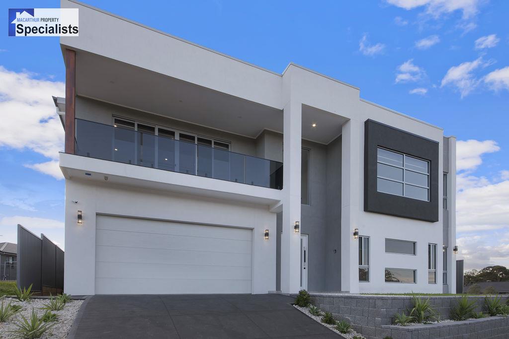 32 Poulton Terrace, CAMPBELLTOWN NSW 2560