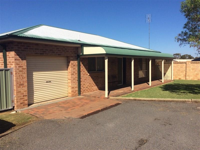 124 York Street, FORBES NSW 2871