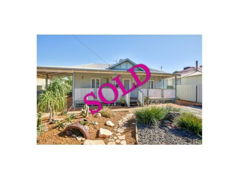 54 Ward Street, LAMINGTON WA 6430