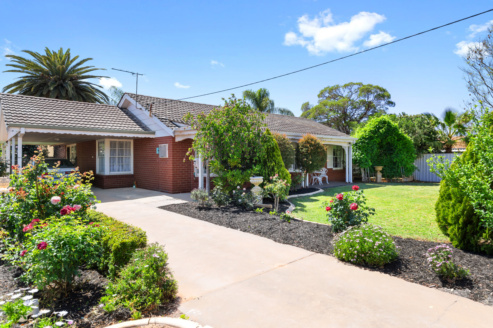 5 Alderdice Place, LAMINGTON WA 6430