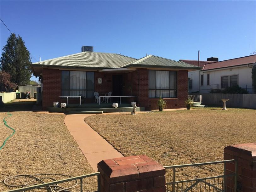 15 Farrand Street, FORBES NSW 2871