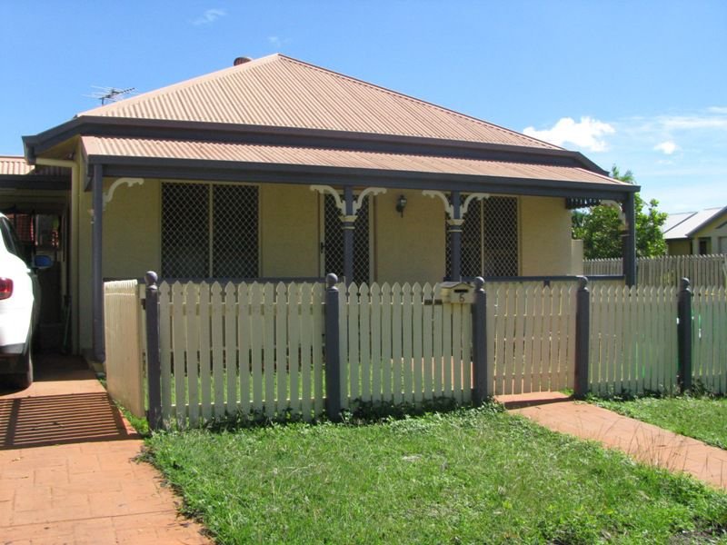 5 College Lane, DOUGLAS QLD 4814