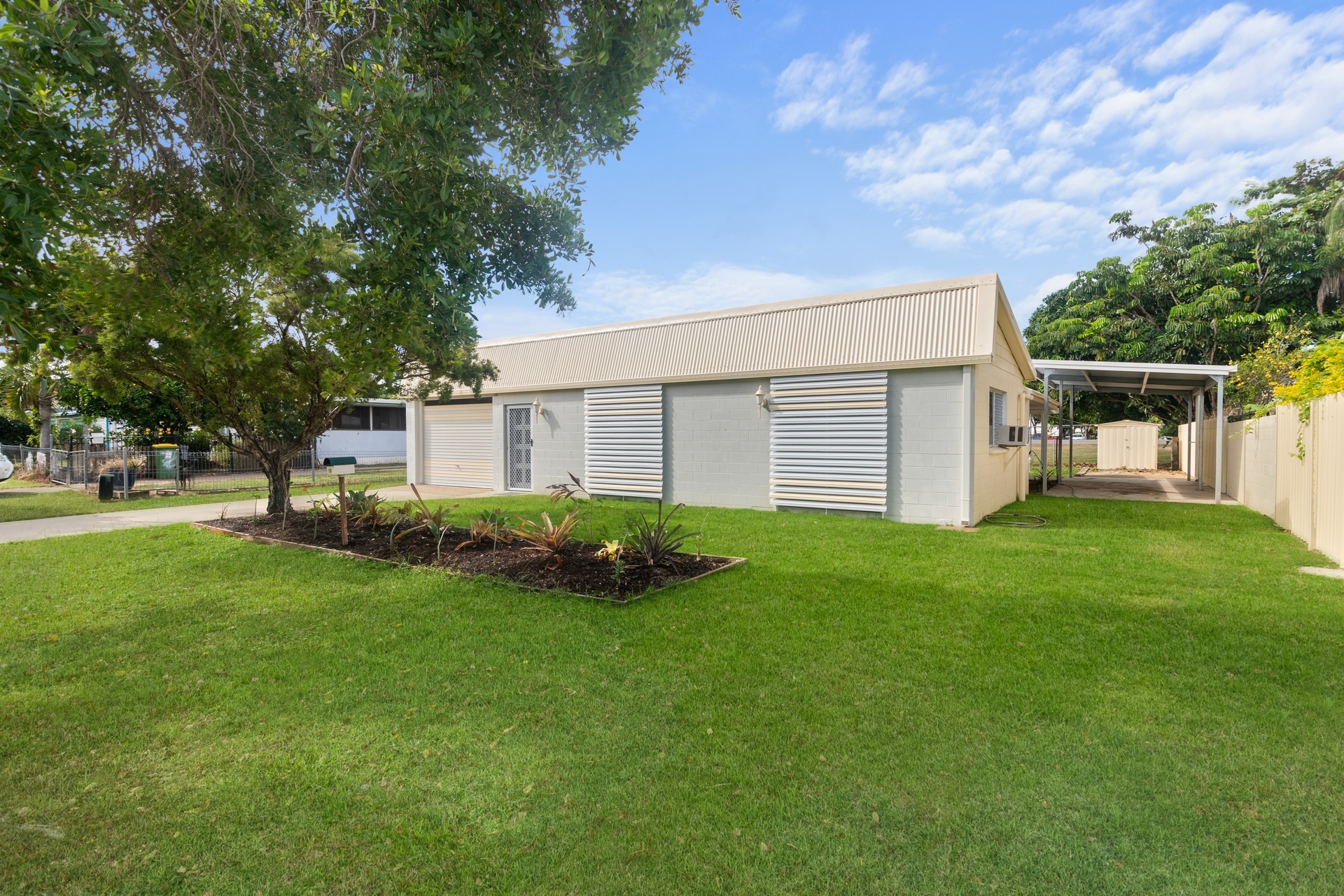 18 Verhoeven Dr, DOUGLAS QLD 4814