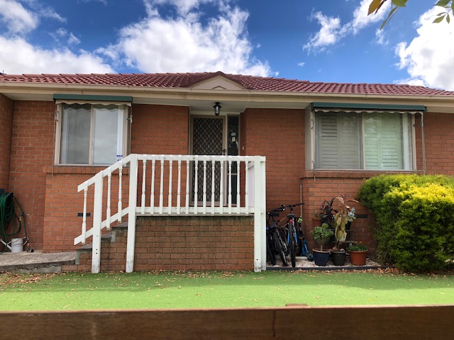 1 / 1 Edna Street, MOUNT WAVERLEY VIC 3149