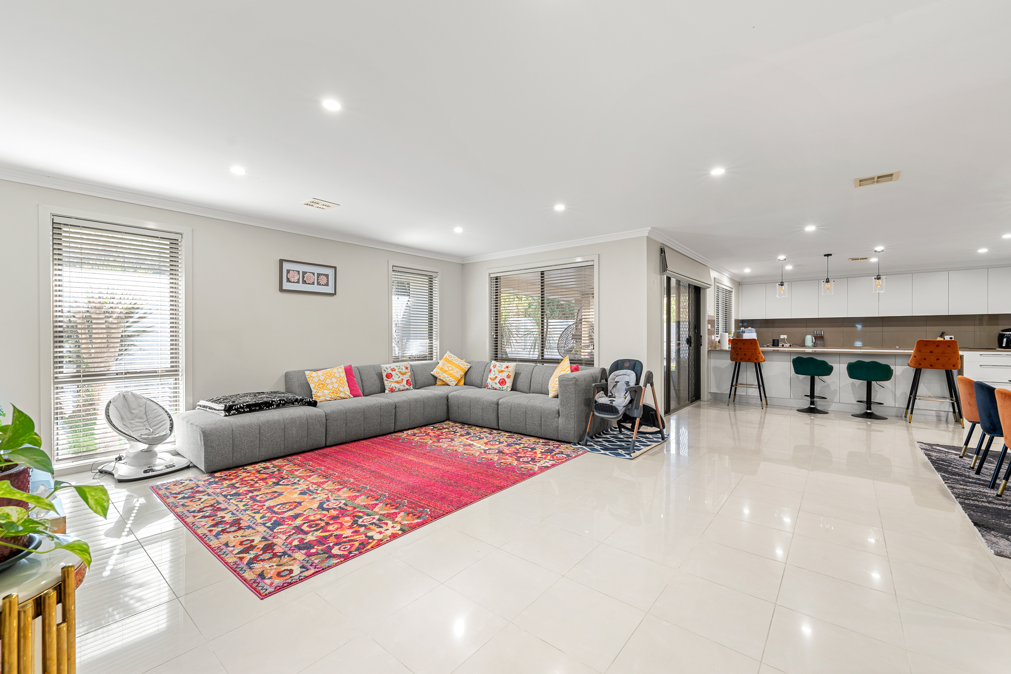 27 Judith Wright Street, Franklin, photo 2
