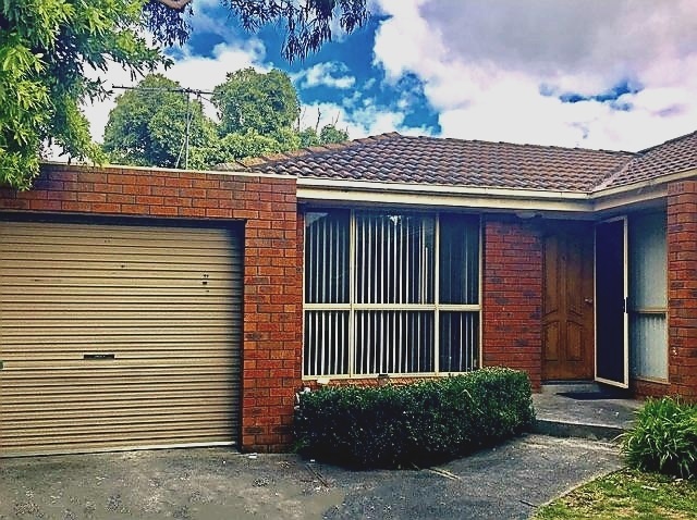 3 / 4 John Street, BLACKBURN VIC 3130