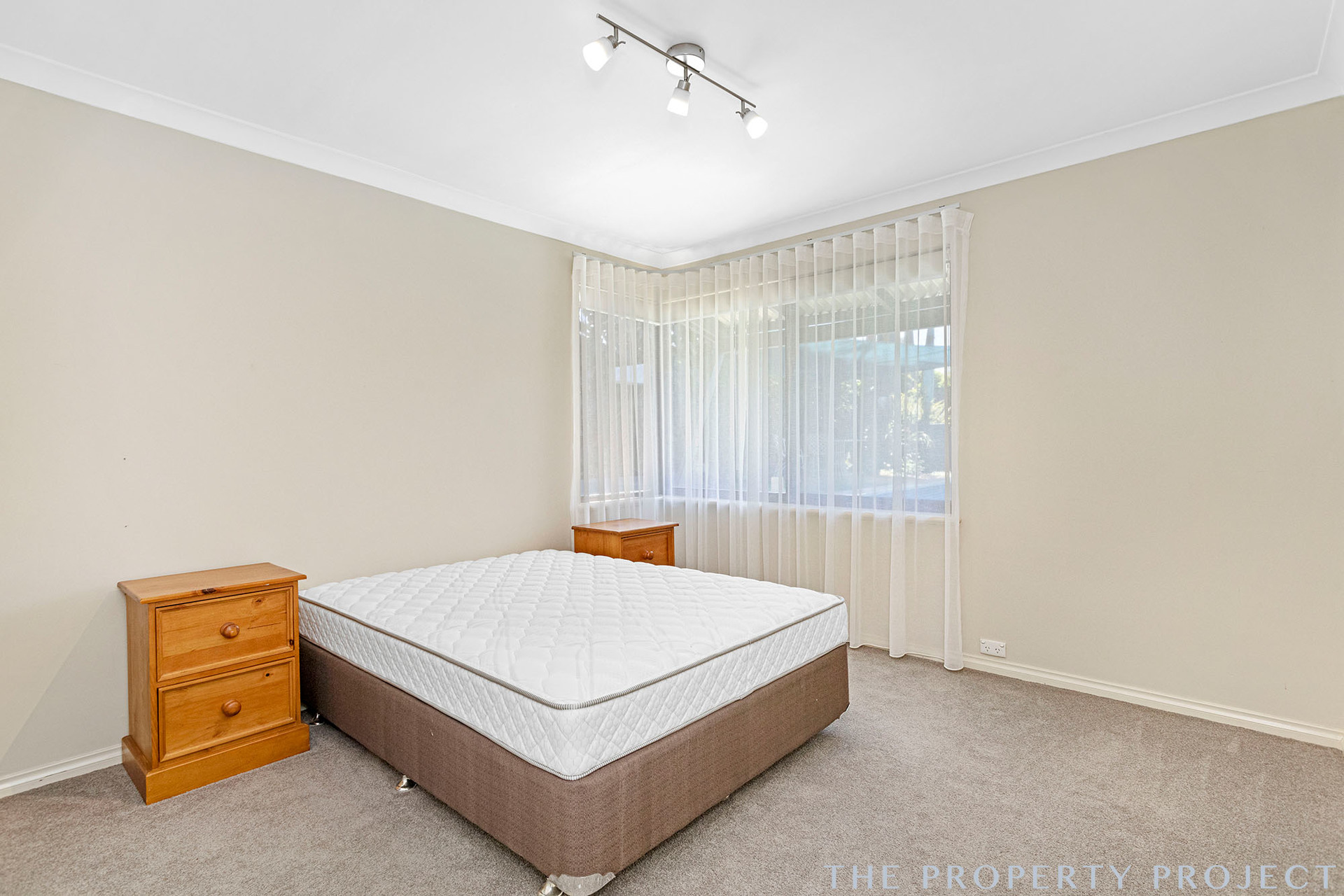 42 St Andrews Way Duncraig WA 6023