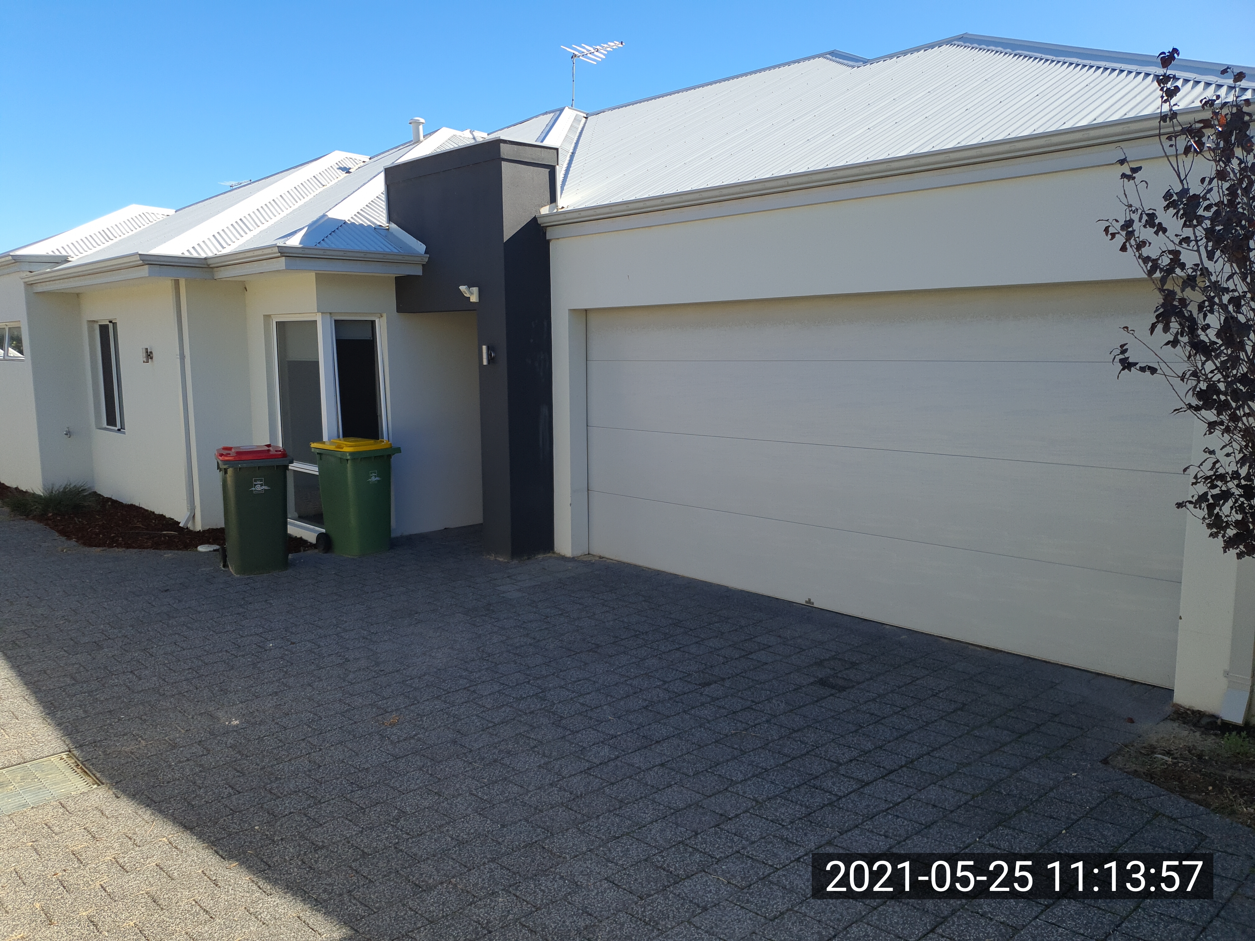 19B Isted Ave, HAMILTON HILL WA 6163