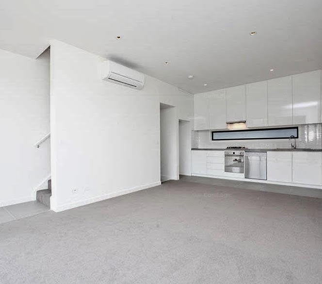 2 / 425 Warrigal Road, BURWOOD VIC 3125