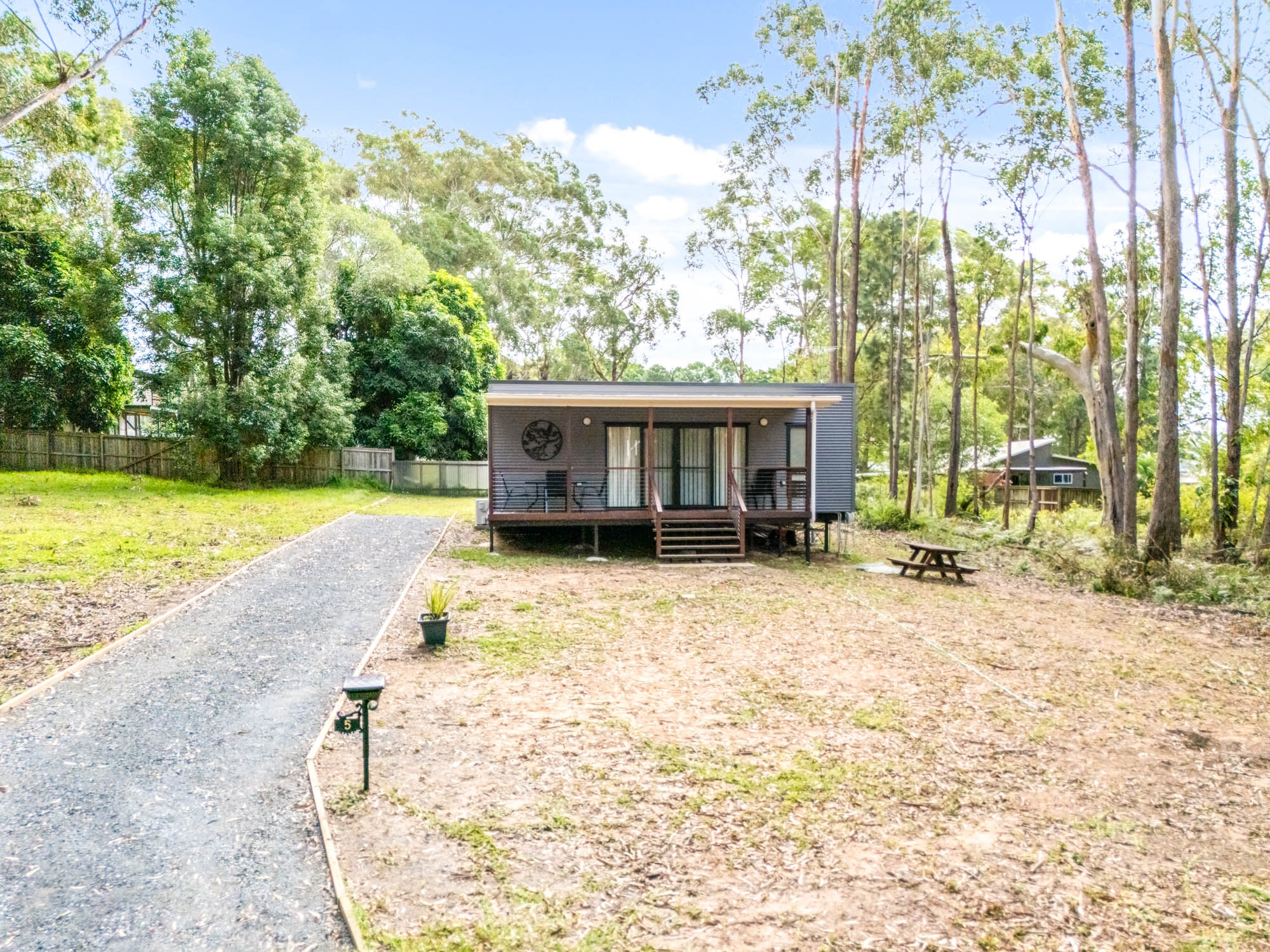 5 Jiwali Street, RUSSELL ISLAND QLD 4184