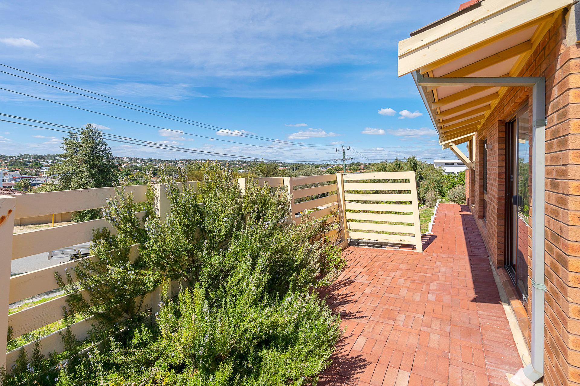 3 27 Edgehill Street Scarborough WA 6019