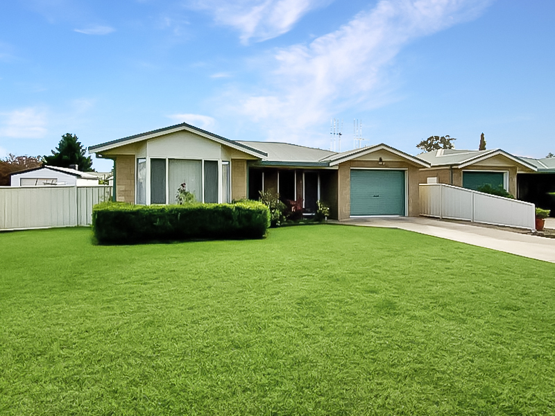 20 Clarence Street, FORBES NSW 2871