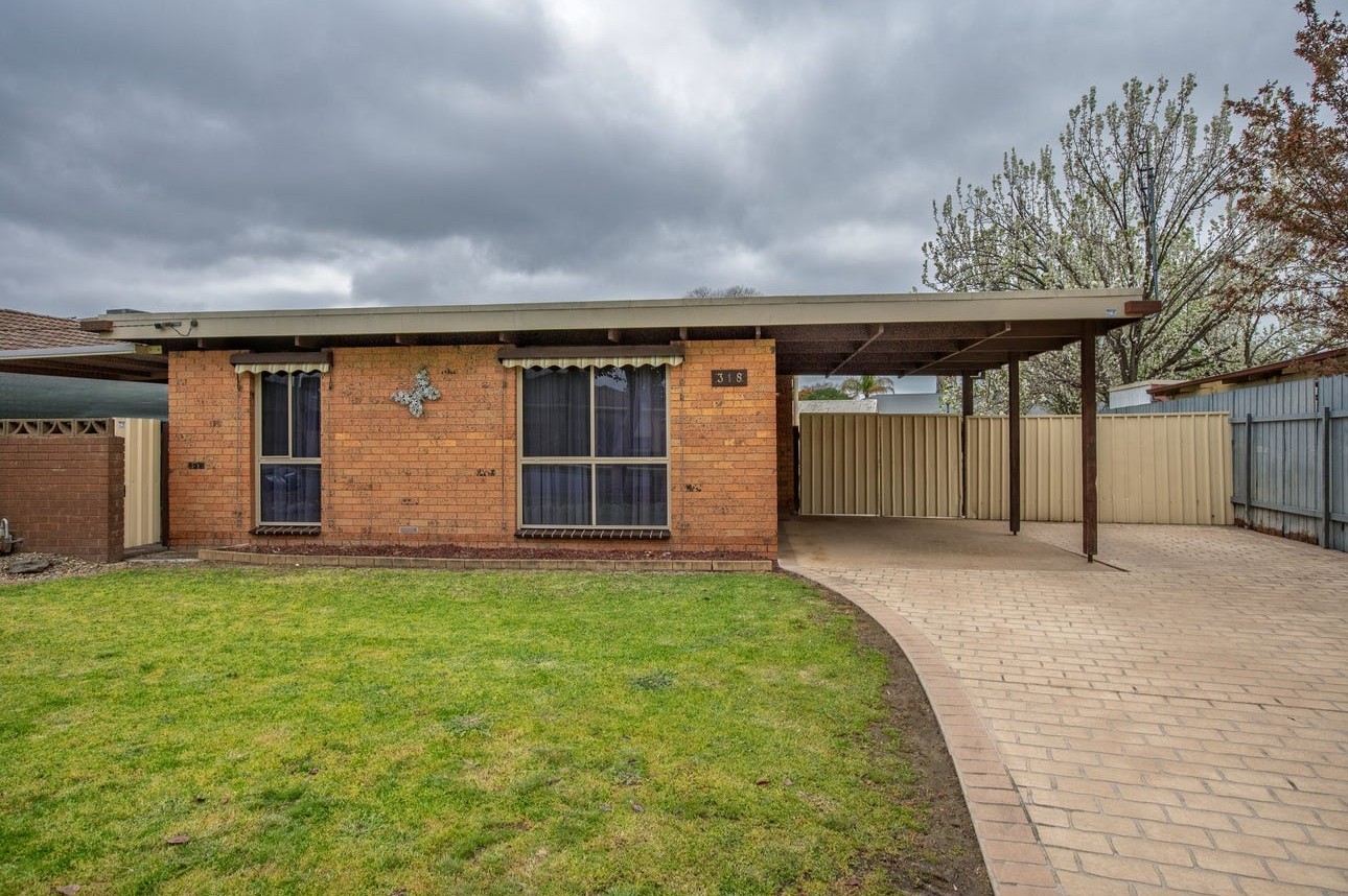 318 Parkland Crescent, LAVINGTON NSW 2641