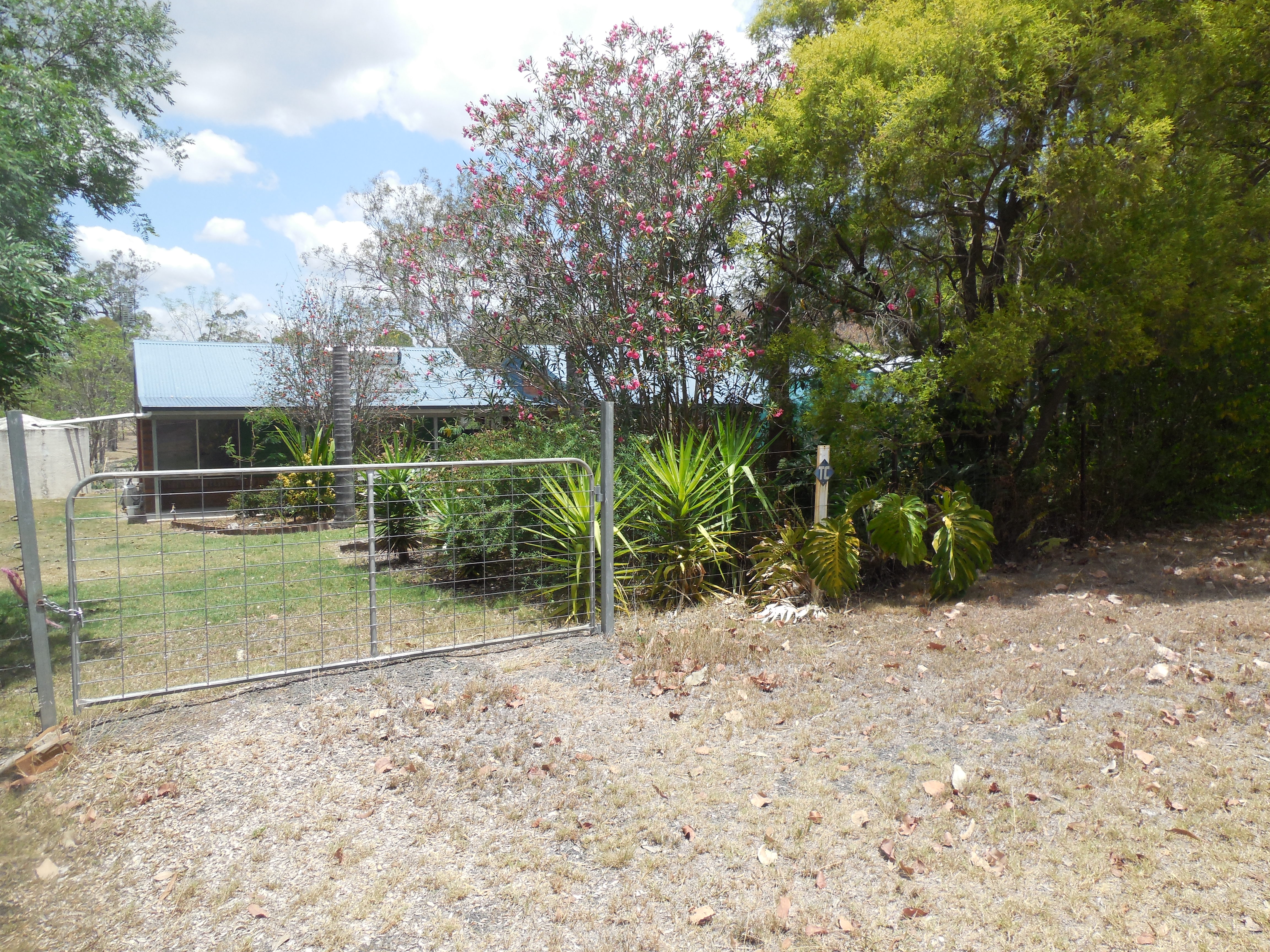 57 Koreelah Street, UPPER LOCKYER QLD 4352
