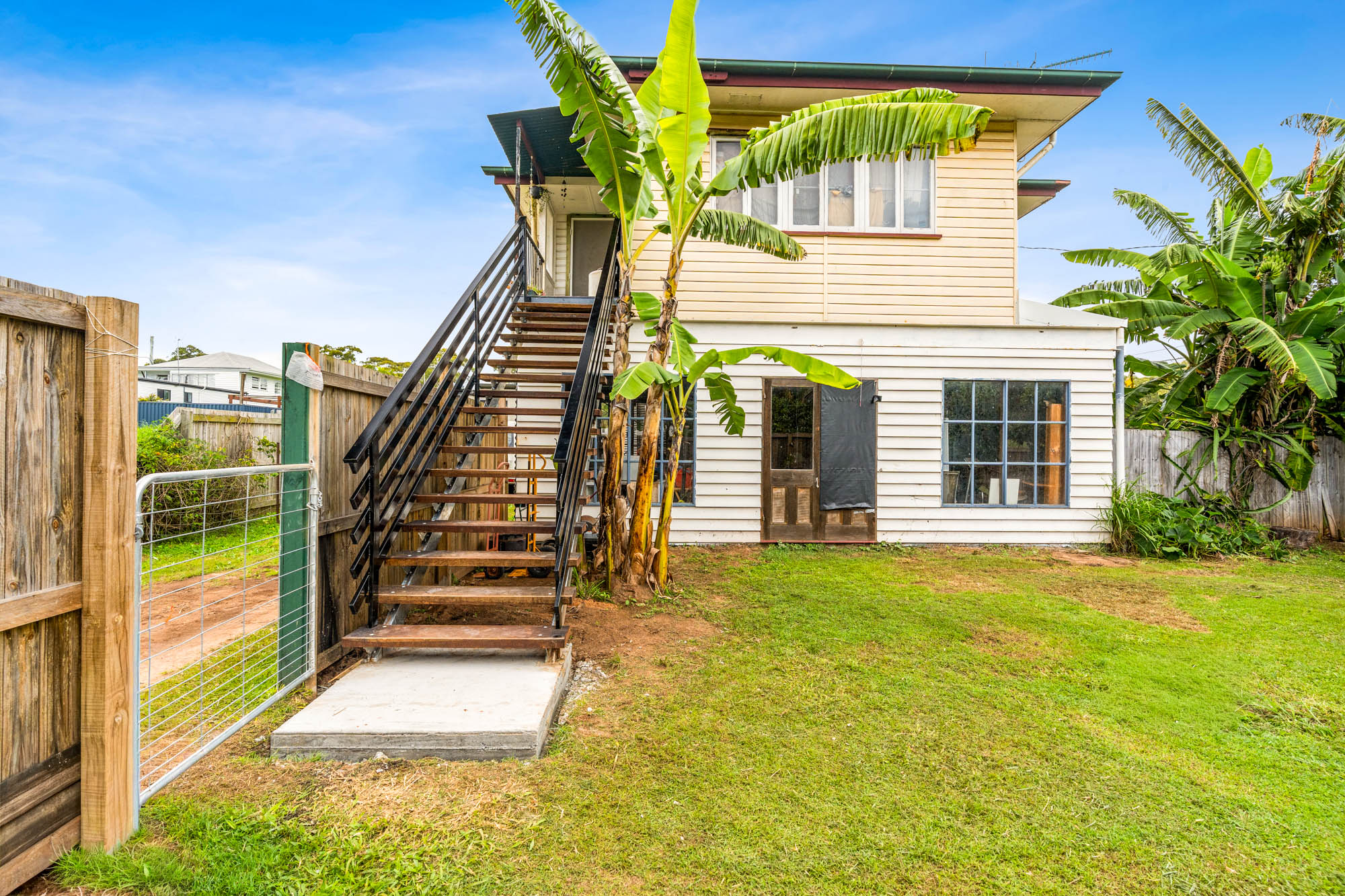 7 Wakehill Road, RUSSELL ISLAND QLD 4184