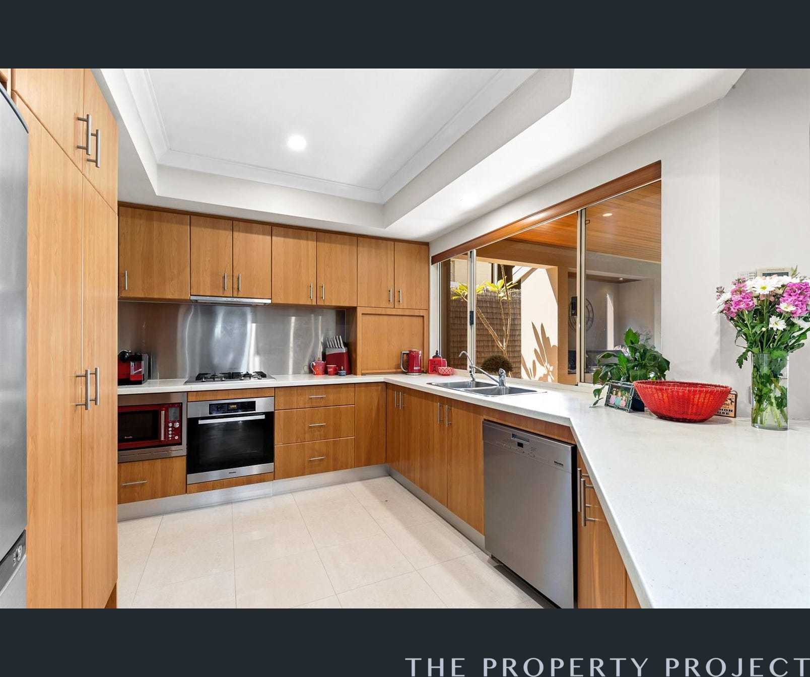 242a Weaponess Road Wembley Downs WA 6019
