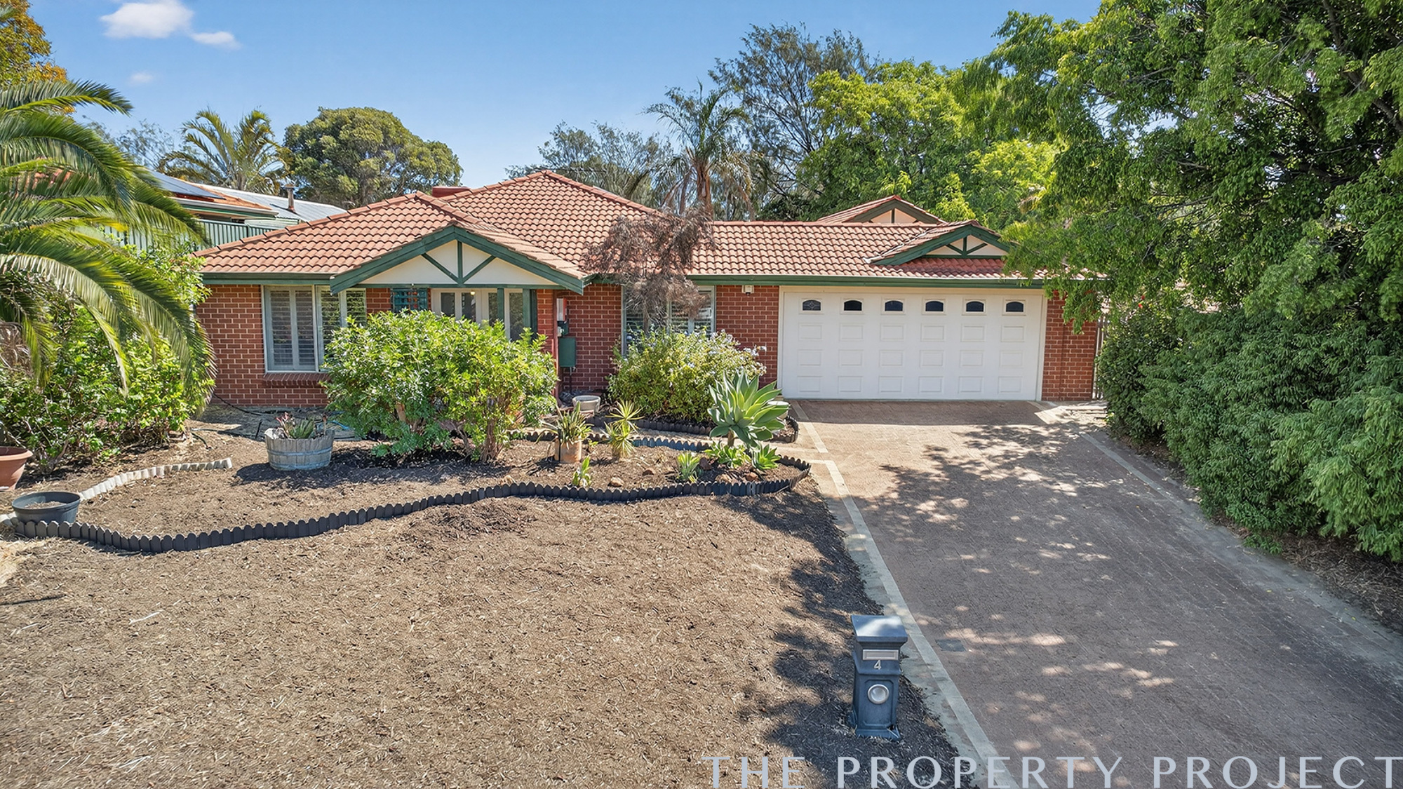 4 Rosneath Terrace Kinross WA 6028